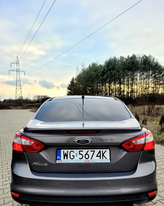 Ford Focus cena 29900 przebieg: 151430, rok produkcji 2011 z Skała małe 154